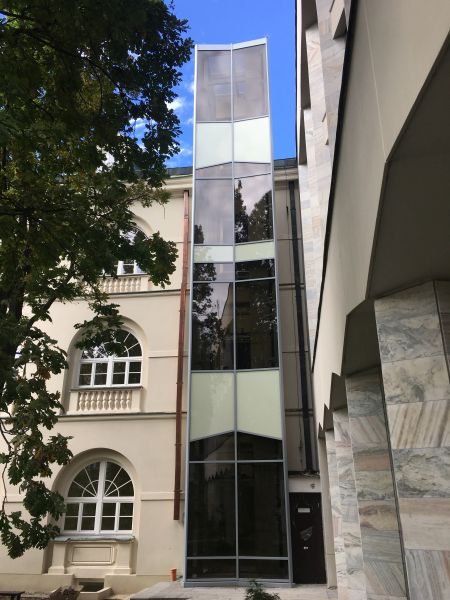 Realizacja Euroal: Katolicki Uniwersytet Lubelski - obudowa wind